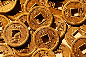 美联储或会开始降低低利率 金价震荡看慢涨