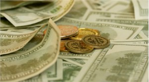 现货黄金首次突破每盎司3000美元，接连上演历史性避险涨势