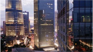 “抛售美国”大浪再度兴起 全球资金默契蜂拥至两大主题：亚洲科技股与黄金